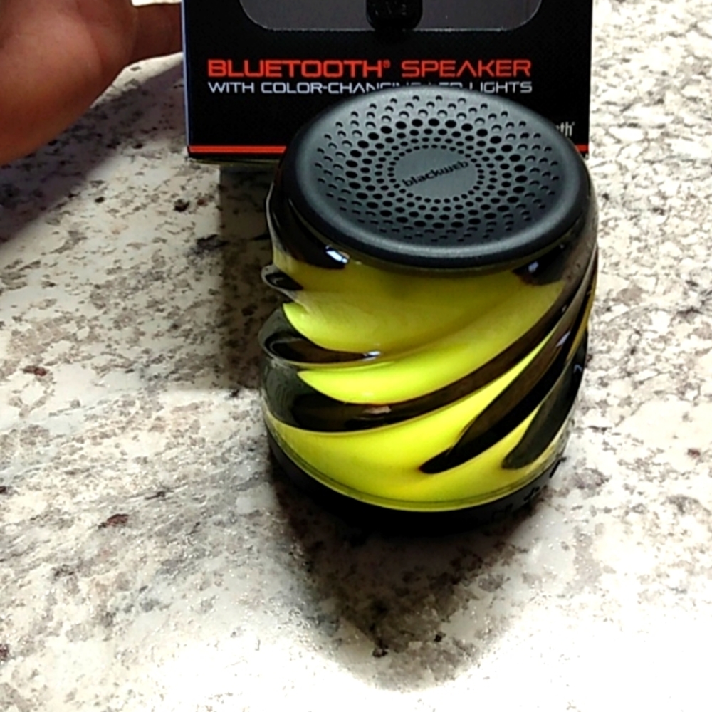 Blackweb Bluetooth speaker